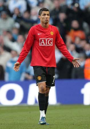 一座金靴，一队降级