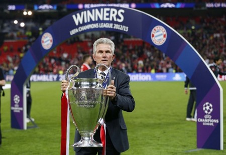 查洛巴问答：在足球界第一个朋友是芒特；第一件球衣是大罗的