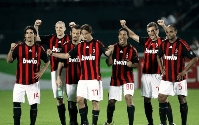 泰山足校95一代相聚淄博桓台，韦世豪、刘军帅等现役球员亮相