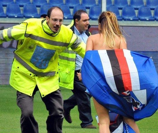 世体列阿隆索接班人：阿贝洛亚、劳尔在列，索拉里二进宫？