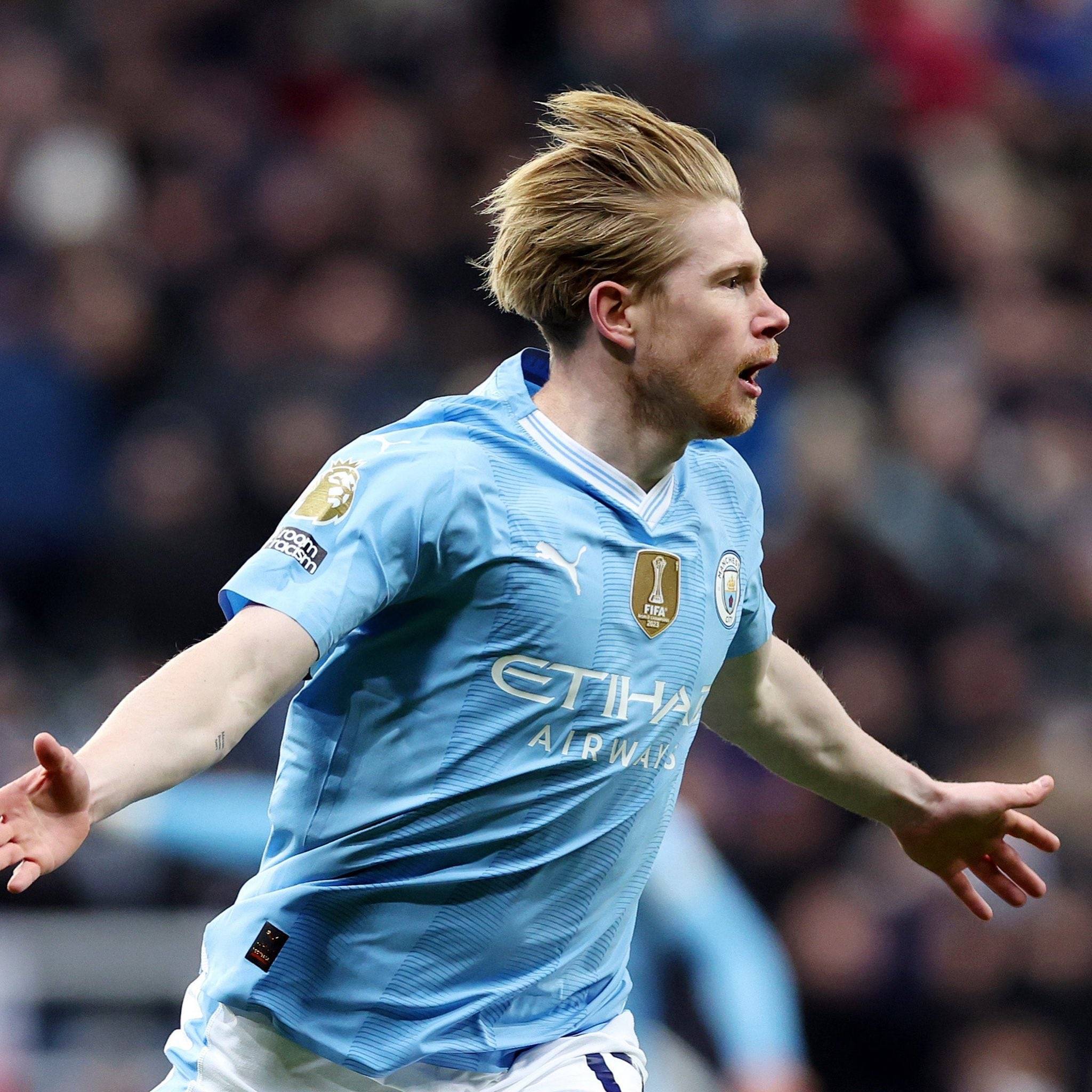 TA：巴萨上下都对梅西夜访诺坎普感到意外，他们无人参与此事